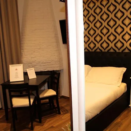 Roman Royal Rooms-3